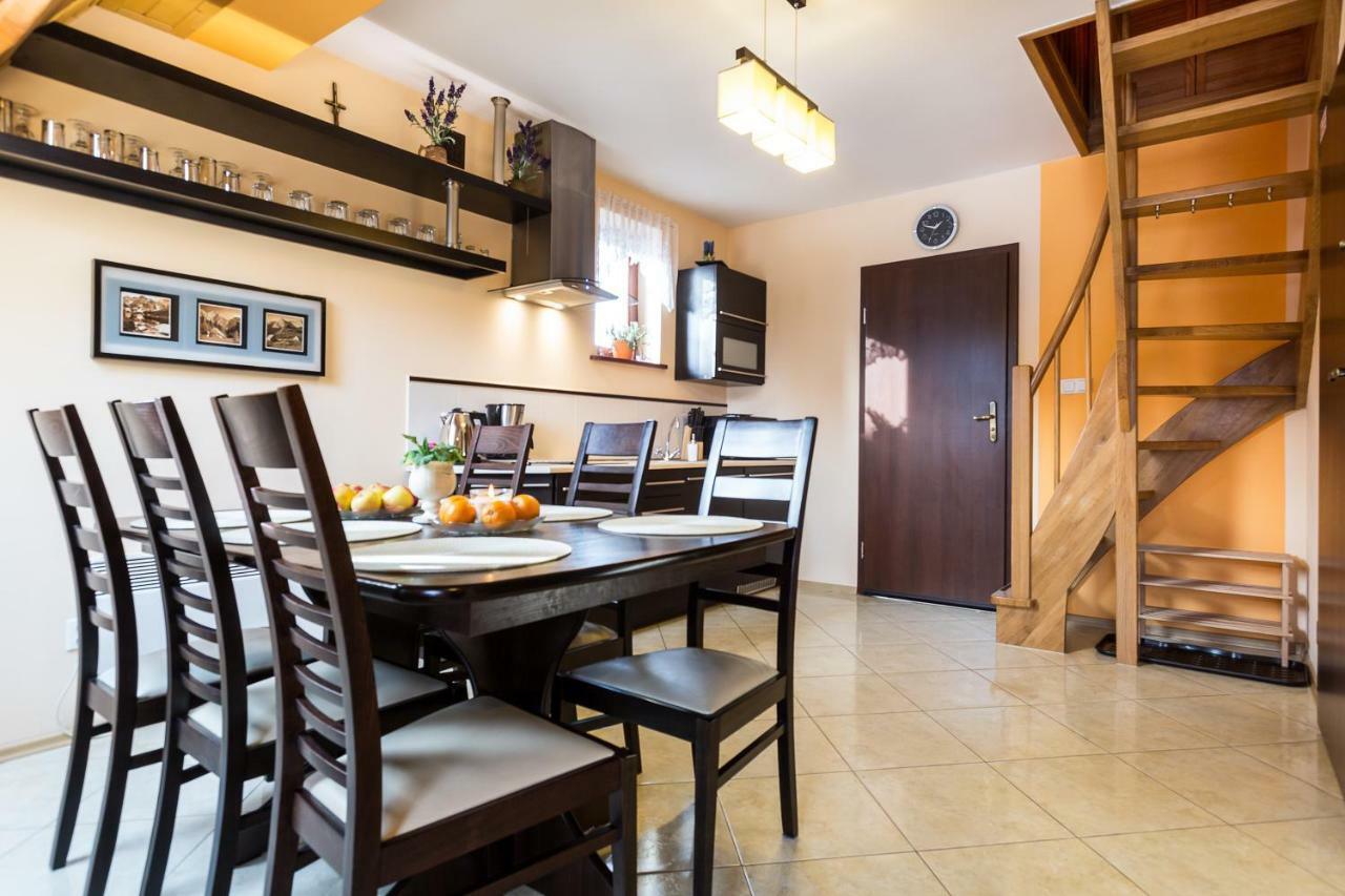 Apartament Pomaranczowy Z Basenem I Sauna Косцелиско Экстерьер фото